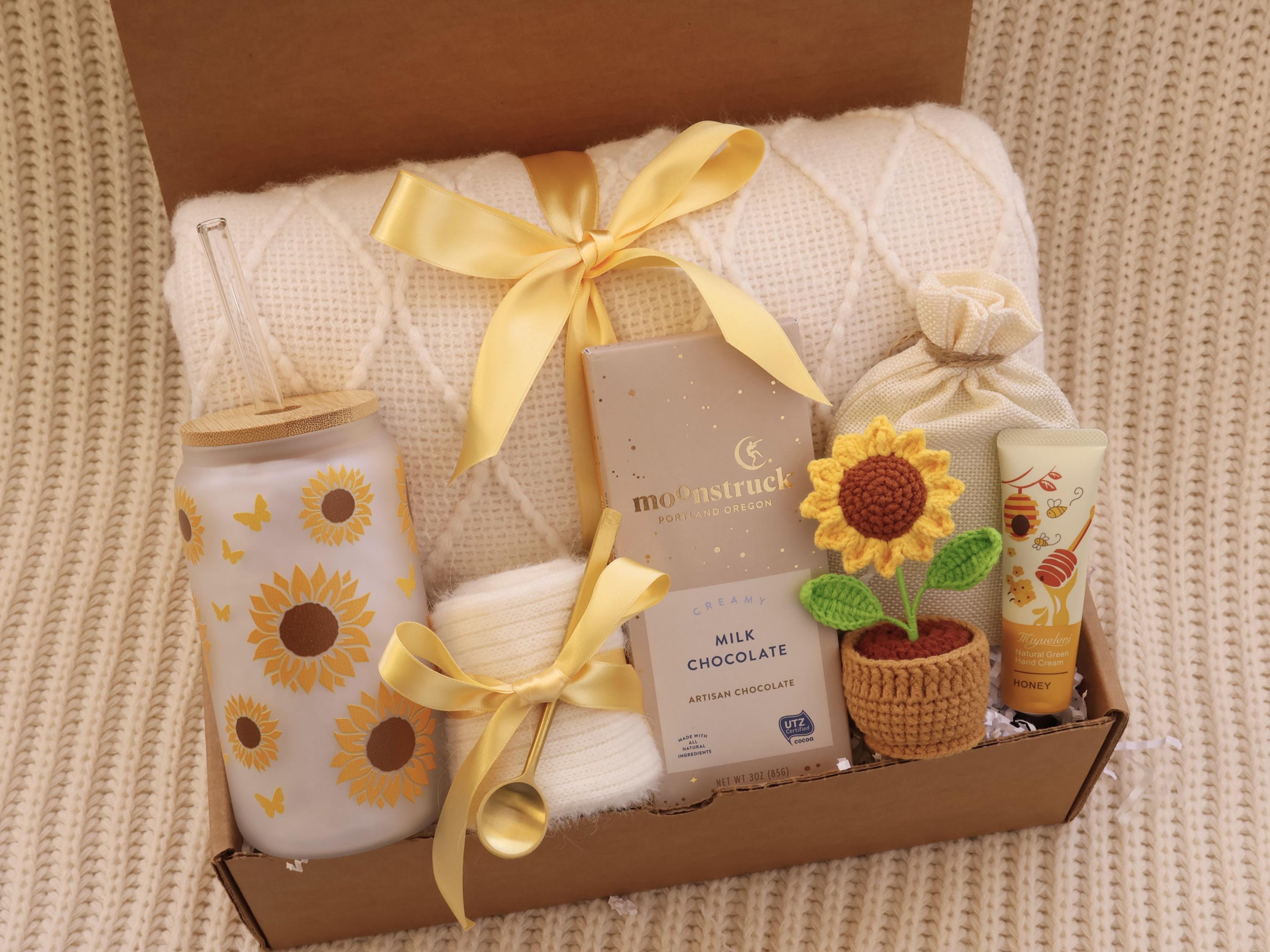 Thank you gift, thank you gift for friend, Hygge Gift Box with Blanket, thank you gift box, thank you gift mentor, teacher, coworker