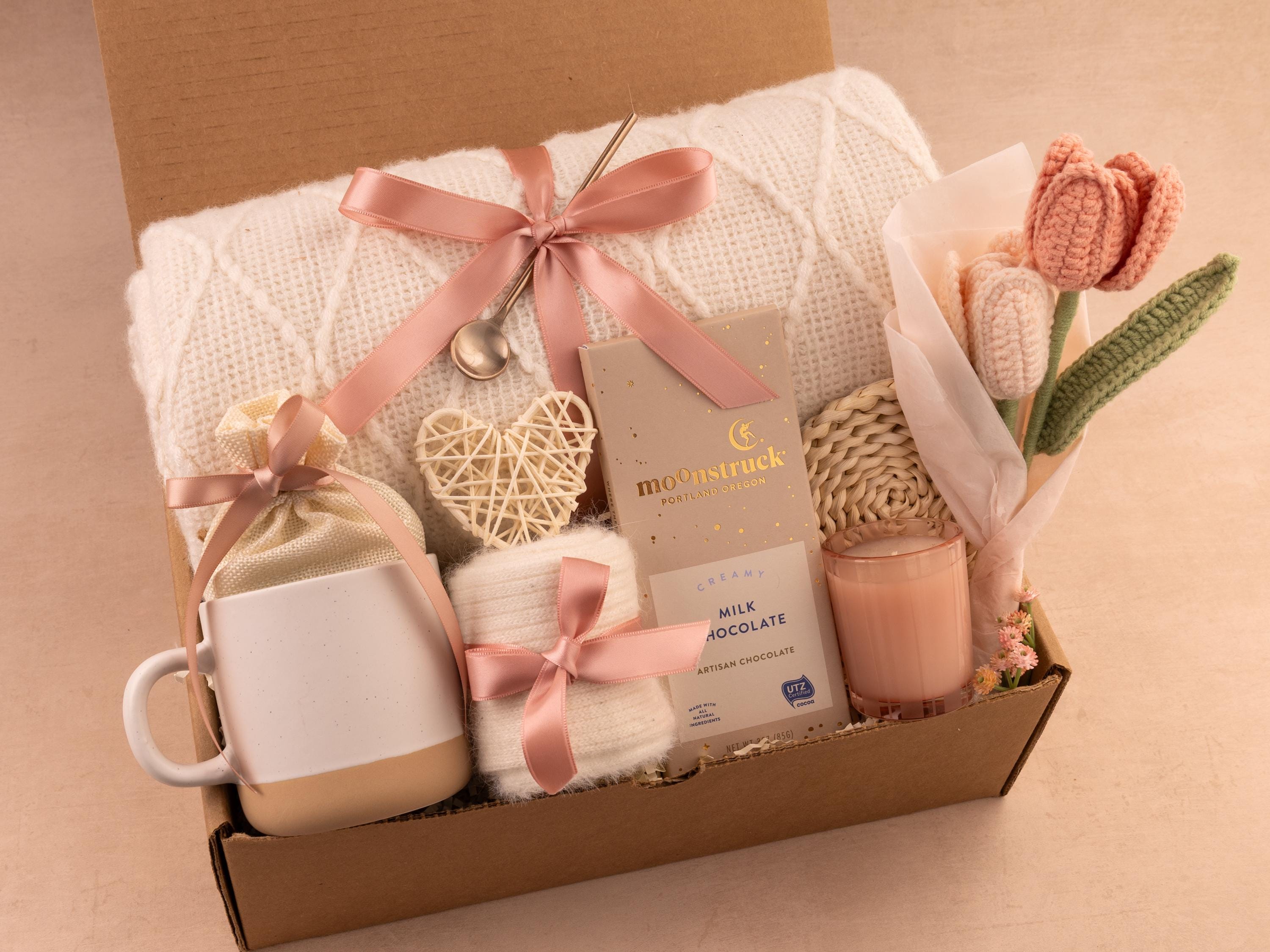 Cozy Hygge Gift Box, Self Care Gift Box, Fall Gift Box, Holiday Gifts, Gift Set For Her Mom, Miss You, Sending A Hug, Gift For Colleagues