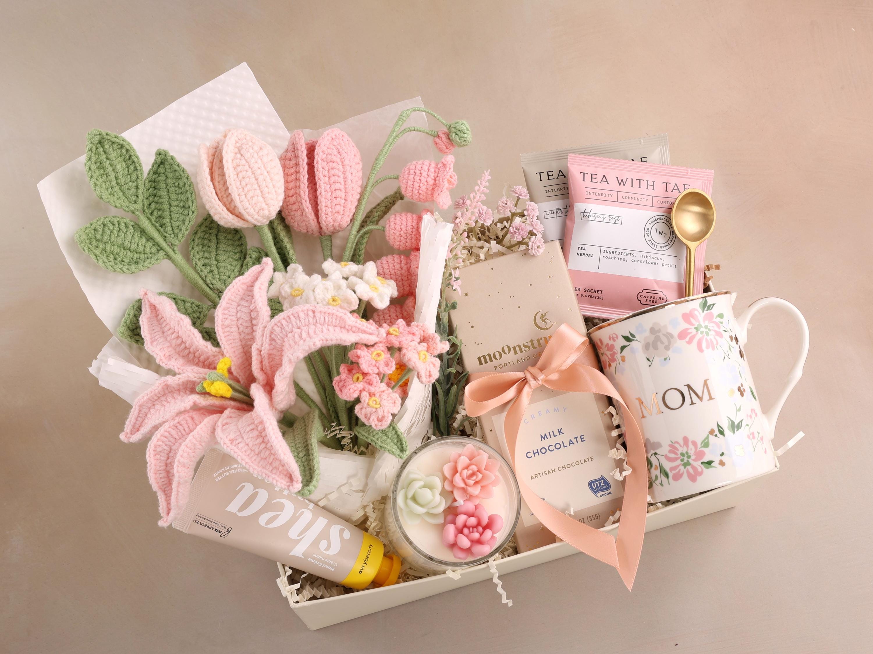 Personalized Mother's Day Gift Box, Unique Mother's Day Gift, Luxury Gift Box for Mom, Mother's Day Care Package, Personalized Gift for