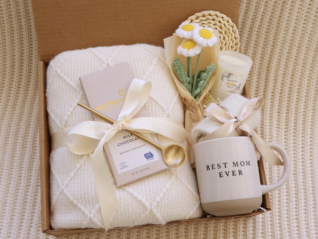 Personalized Mother's Day Gift Box, Unique Mother's Day Gift, Luxury Gift Box for Mom, Mother's Day Care Package, Personalized Gift for